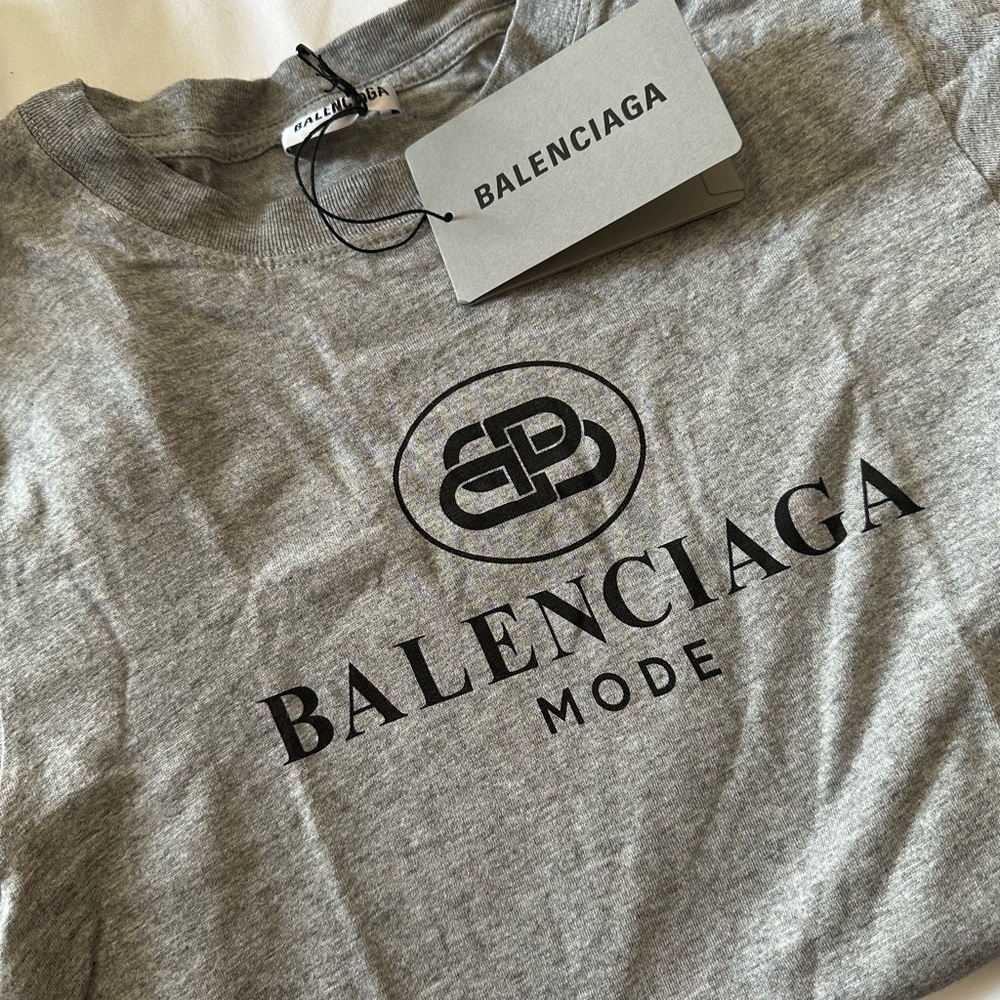 Balenciaga tshirt